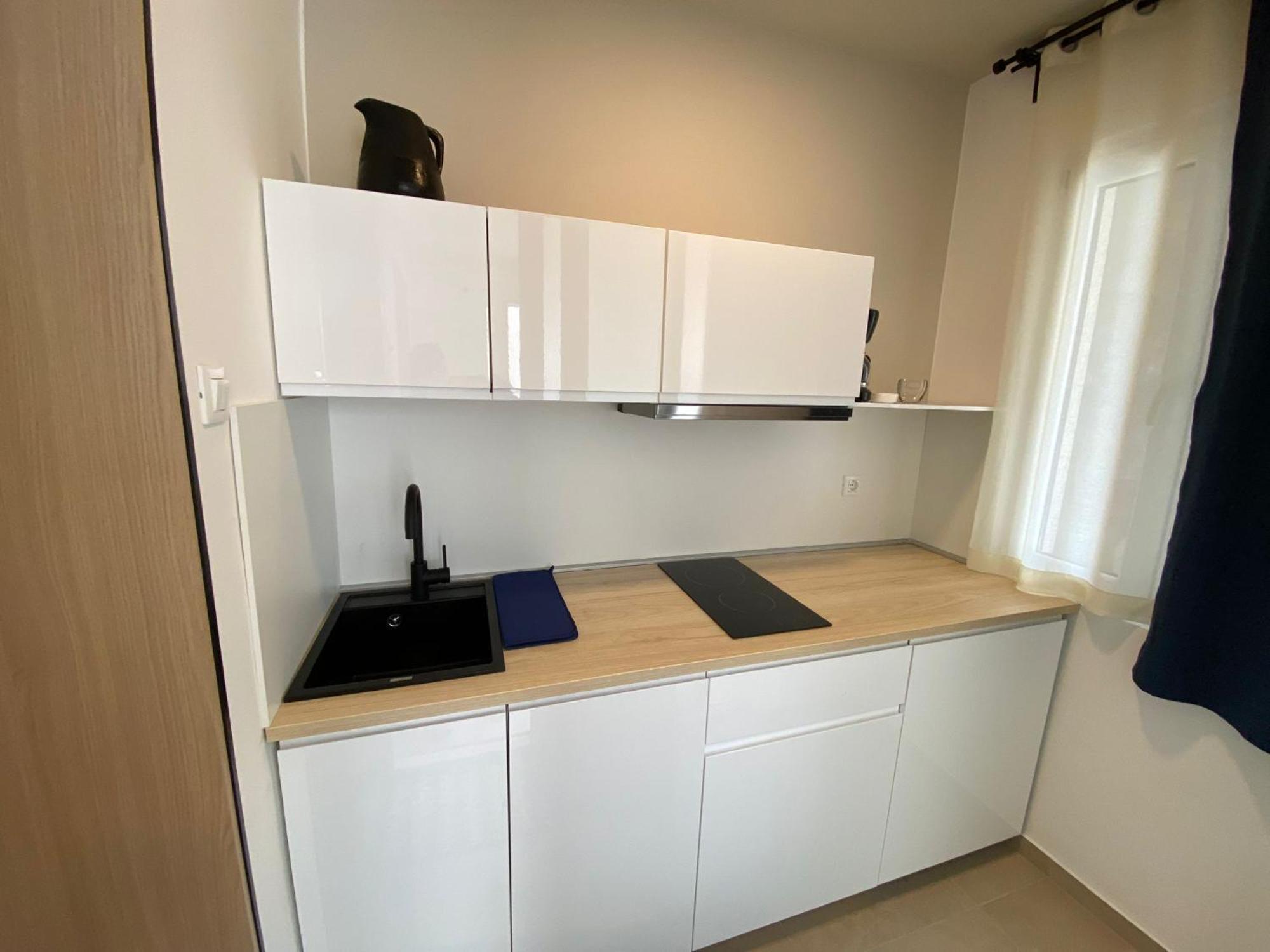 Beach Apartments Ankora Макарска Екстериор снимка