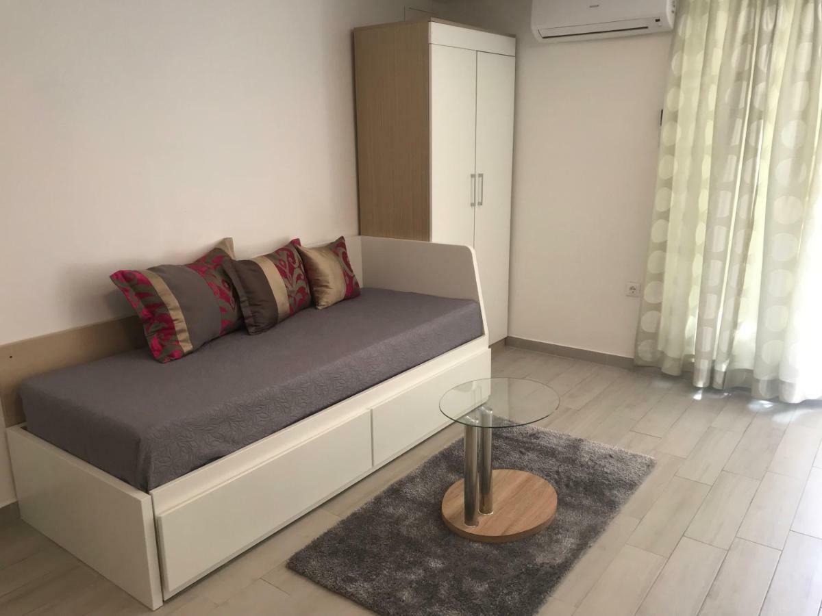 Beach Apartments Ankora Макарска Екстериор снимка